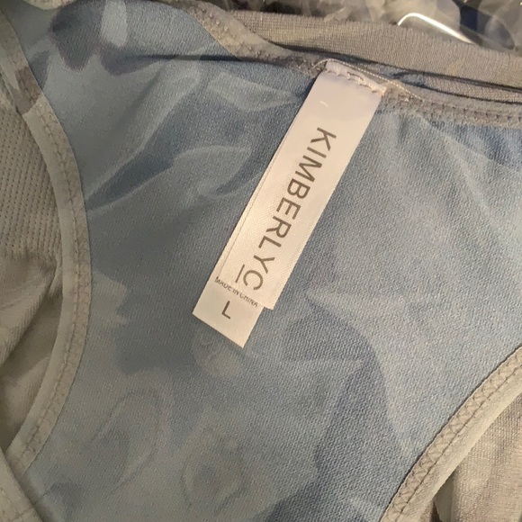 Light blue workout set top and leggings - Picture 2 of 2